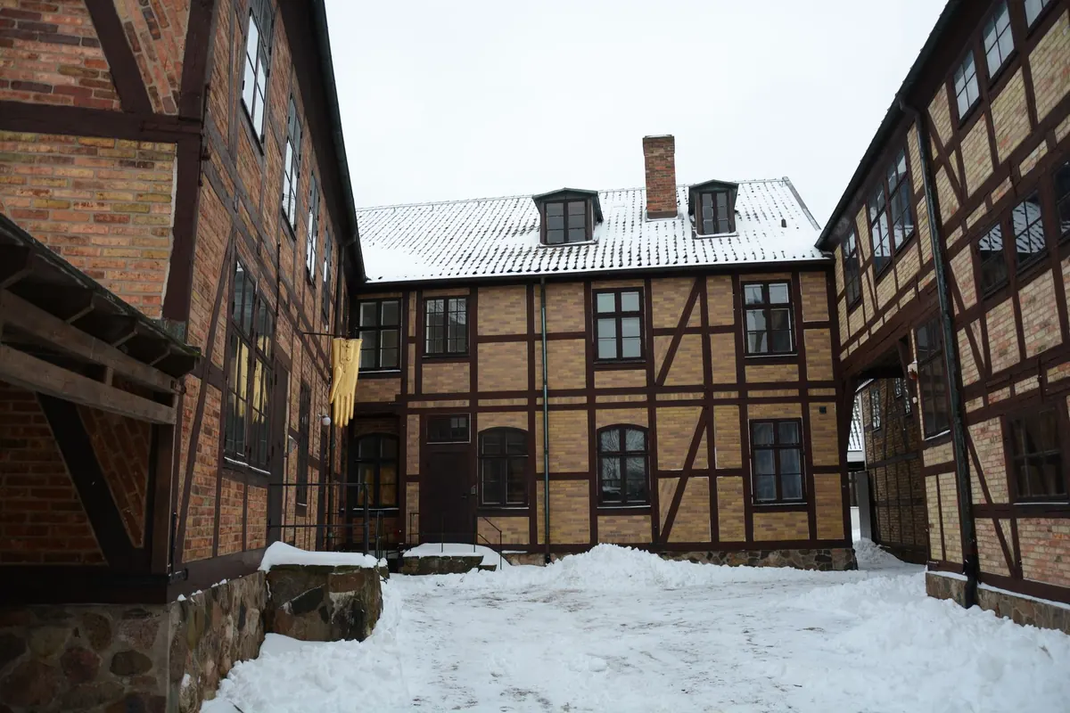 How to Prepare Your Roof for Winter: A Seasonal Guide